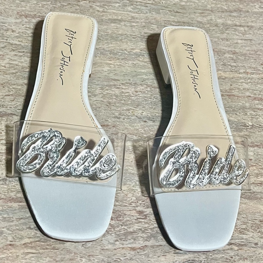 NWOT Betsey Johnson Clear and White with Silver Bride Slide Sandals